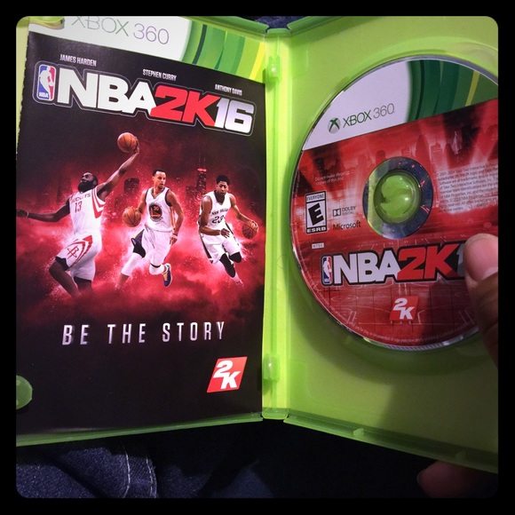 NBA 2K16 (XBOX 360) - Picture 2 of 2