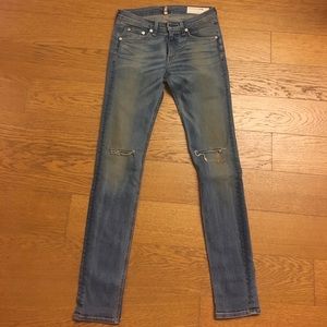Rag and Bone distressed Skinny jean size 27