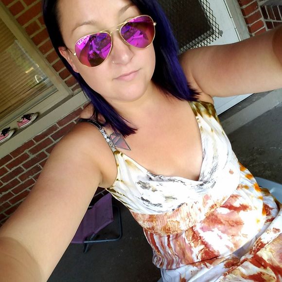 Meet your Posher, Katlyn - Picture 1 of 1