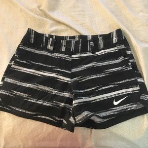 Nike women's golf shorts