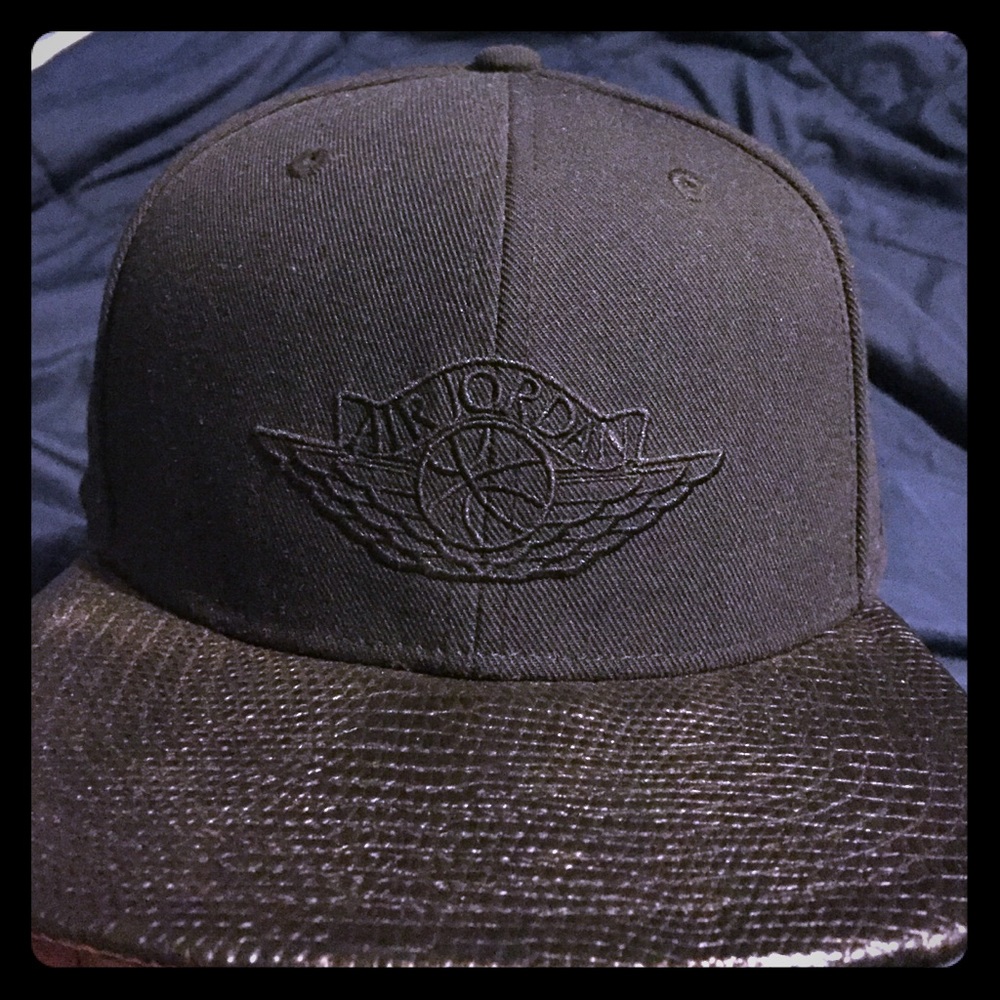 Jordan Black cat SnapBack