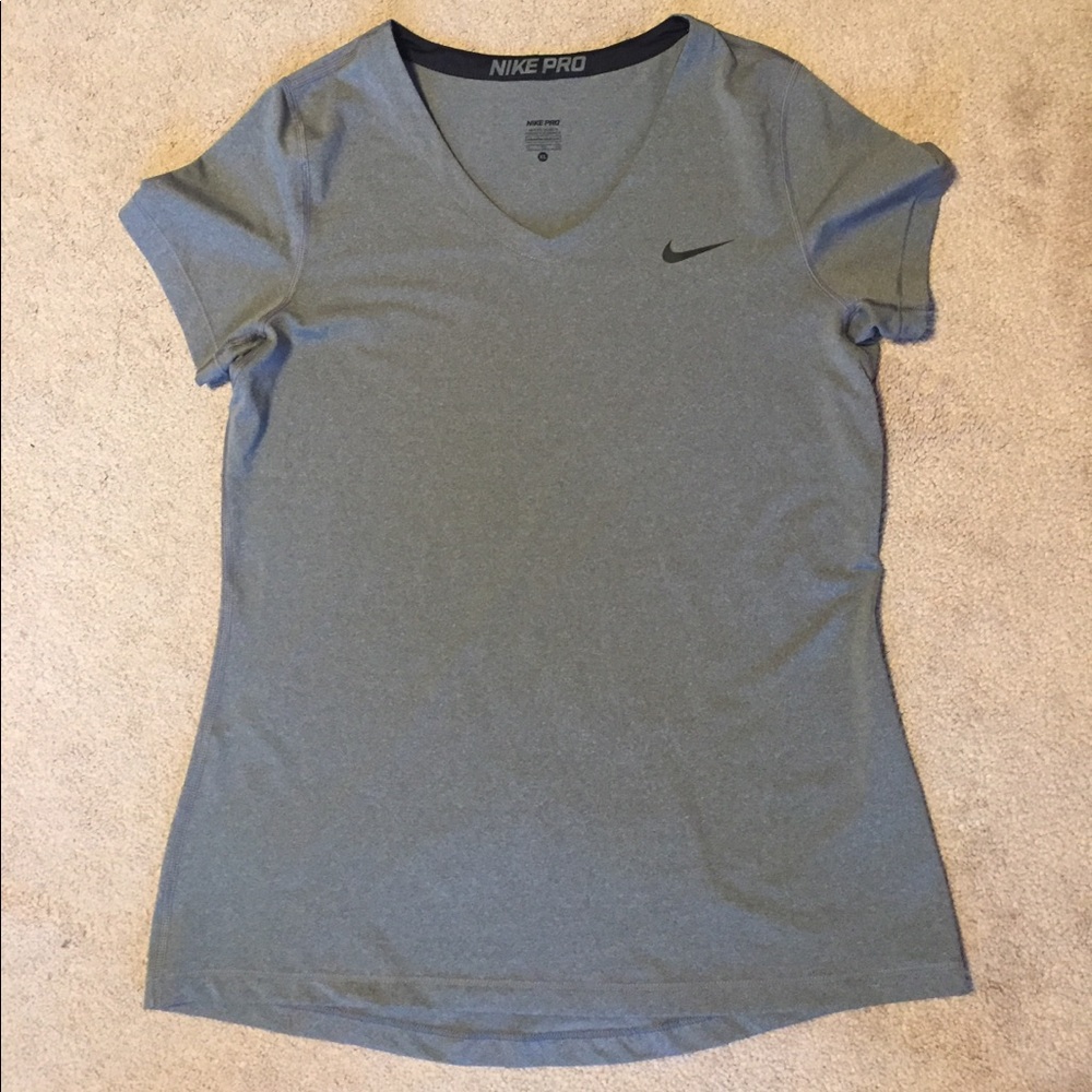 Nike Pro T-Shirt