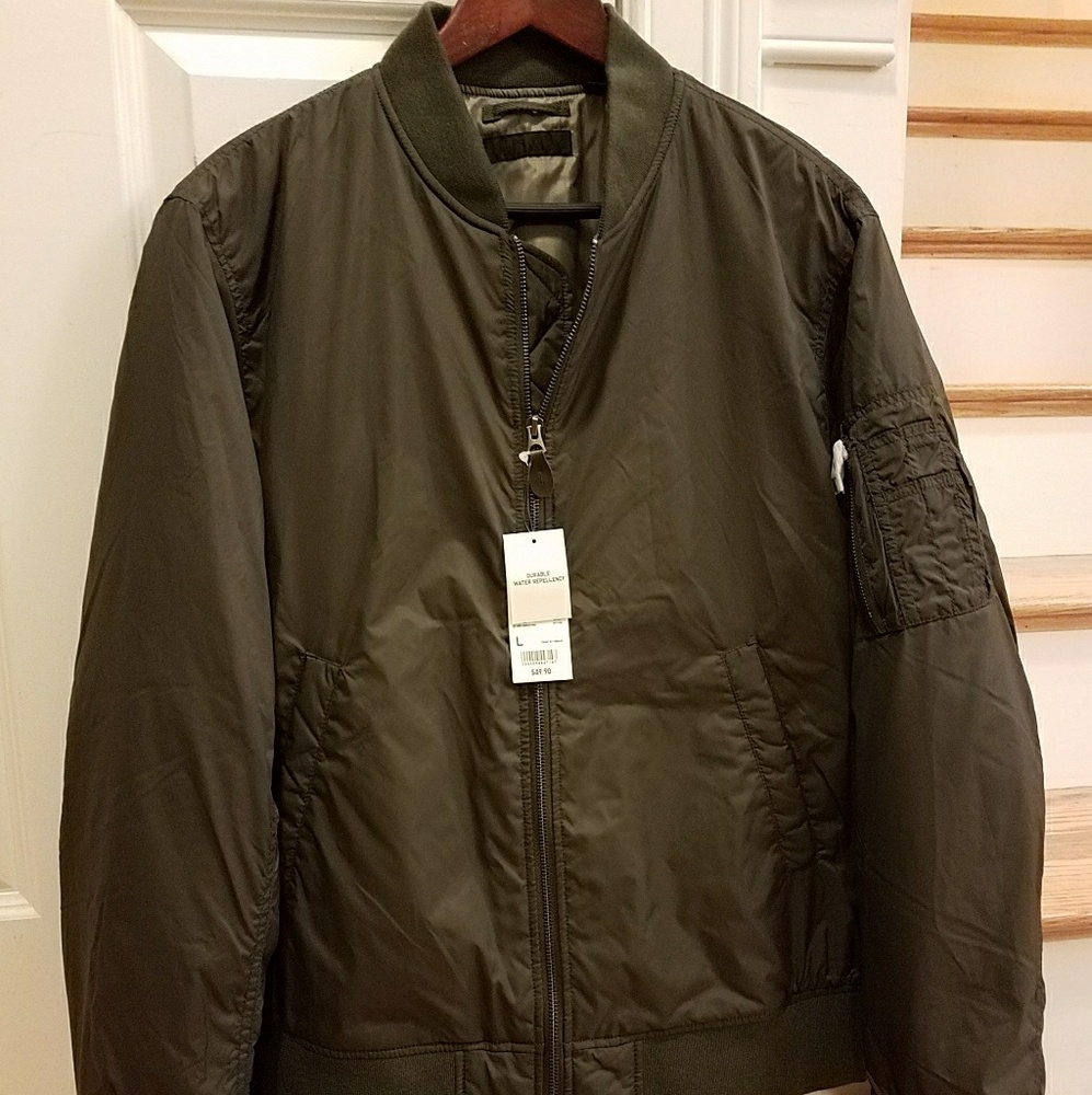 Uniqlo MA-1 Bomber Jacket