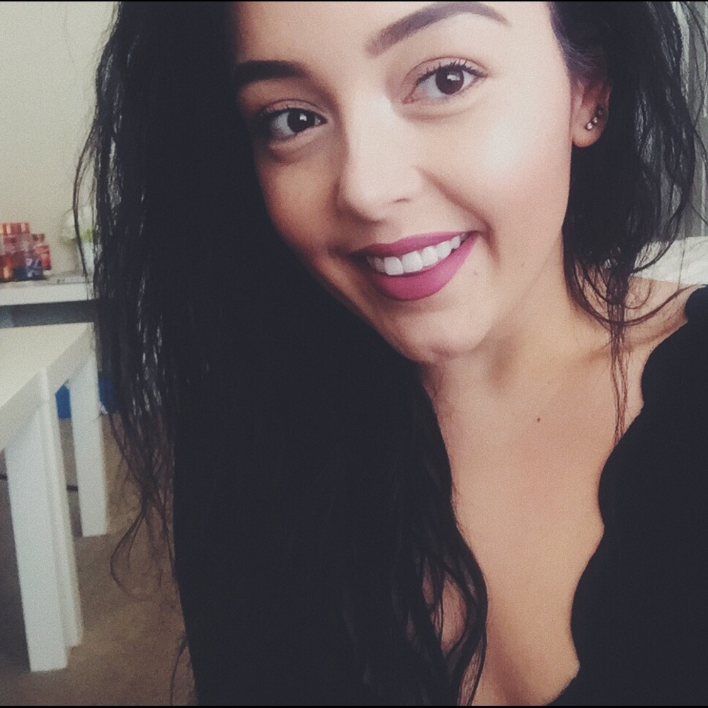 Meet your Posher, Kristina