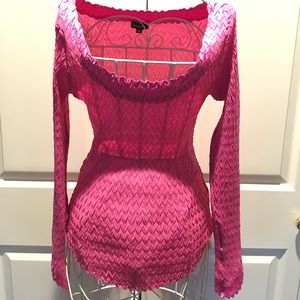 Long sleeve fun and flirty top