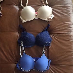 (SOLD!) Victoria's Secret 34B