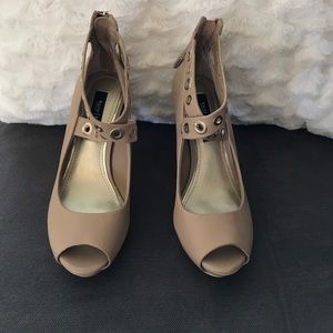 White House Black Market  Style #S70119514