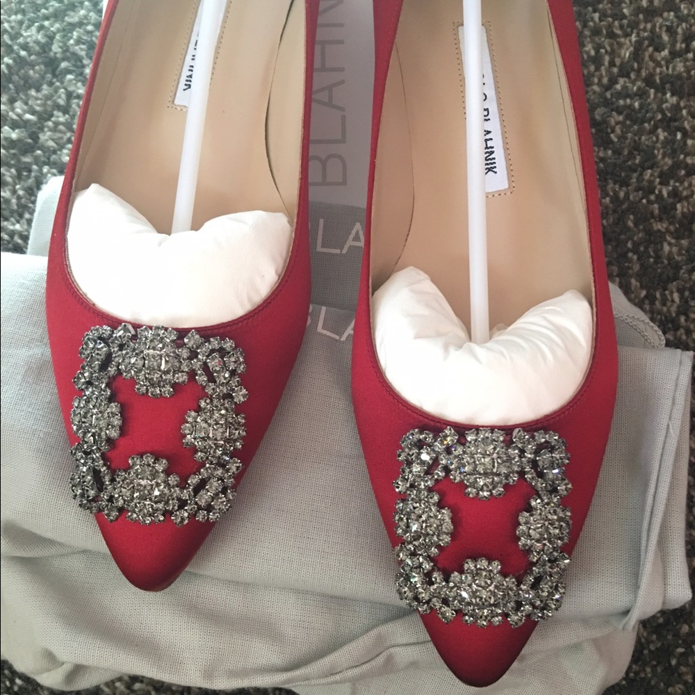 Manolo Blahnik Hangisi Medium Red Satin Flats, 39 - Picture 2 of 7