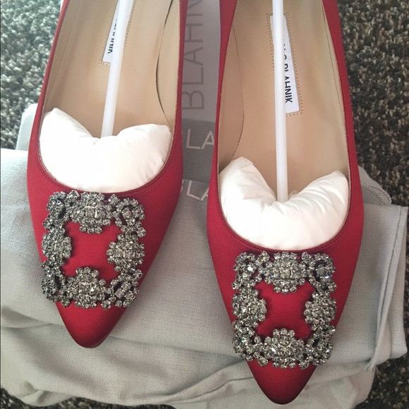 Manolo Blahnik Hangisi Medium Red Satin Flats, 39 - Picture 2 of 7
