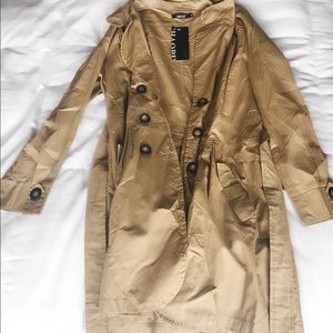 Cargo jacket, super cute and never worn!! 🌸