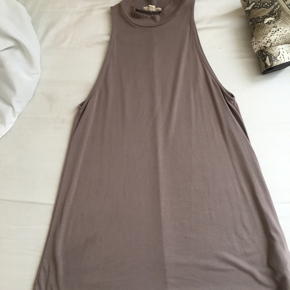 Mauve High neck tank (SOLD) - Picture 2 of 7