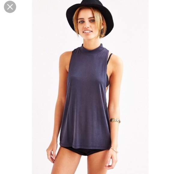 Mauve High neck tank (SOLD) - Picture 7 of 7