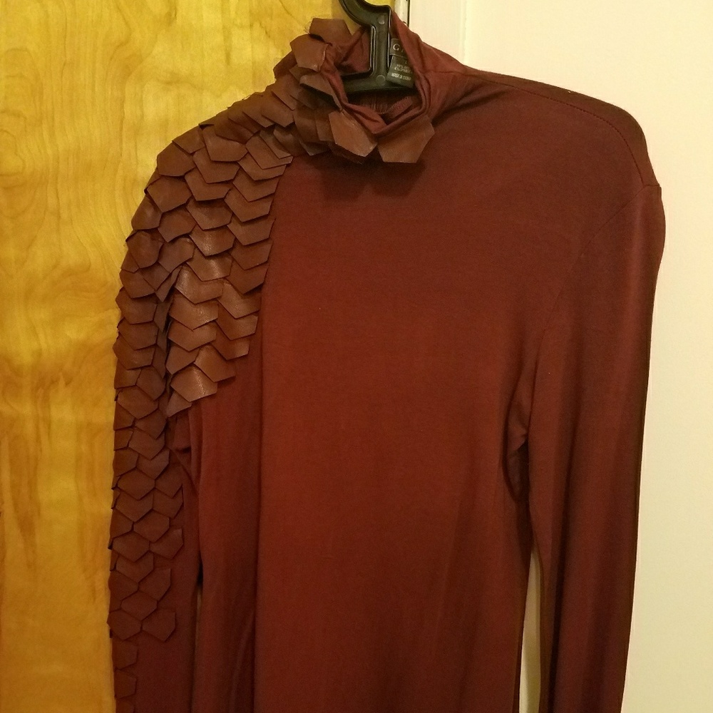 Leather sleeve shirt