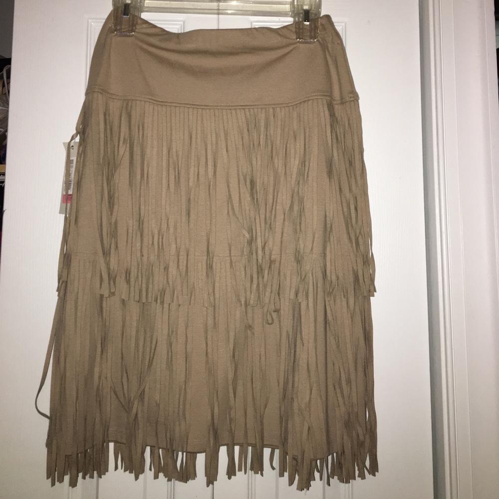 tan skirt