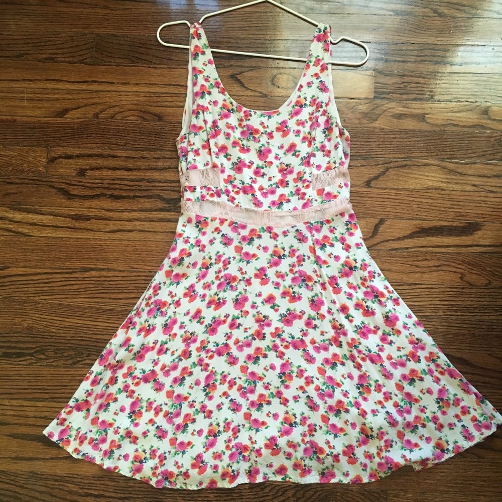 Lush Clothing Flowered Dress