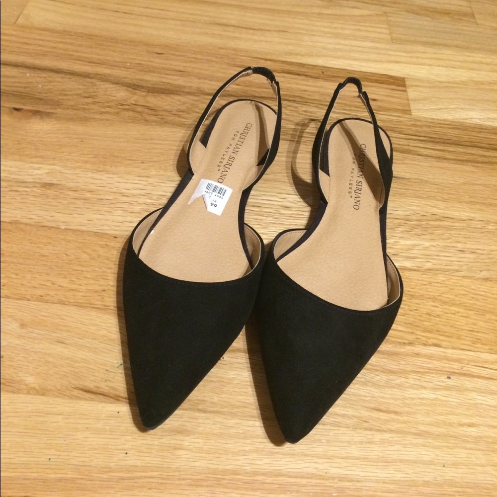 Black Pointed Toe Flat