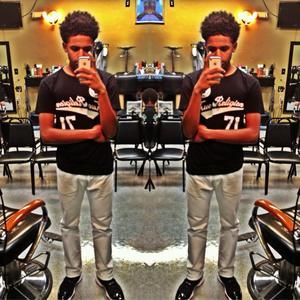 Meet your Posher, Mark