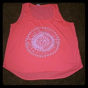 Cute plus size summer top!