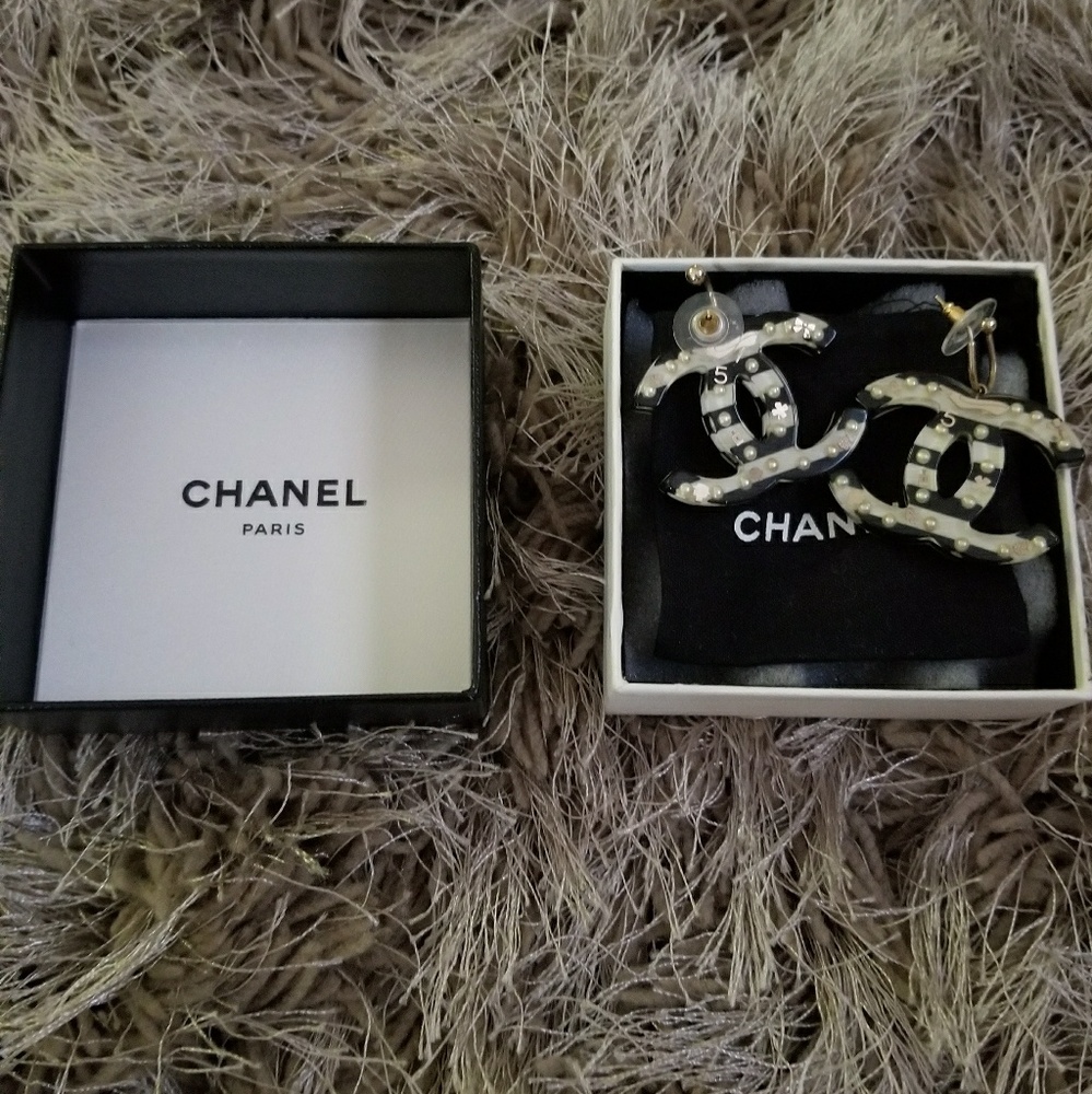 CHANEL Authentic Striped Large Earrings