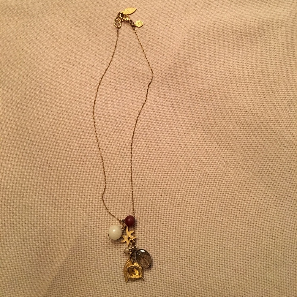 David Aubrey Pisces horoscope necklace