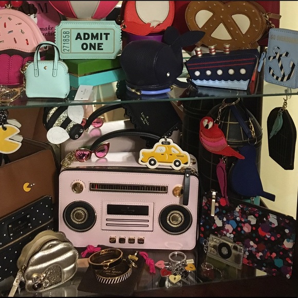 Meet the Posher - Picture 4 of 5