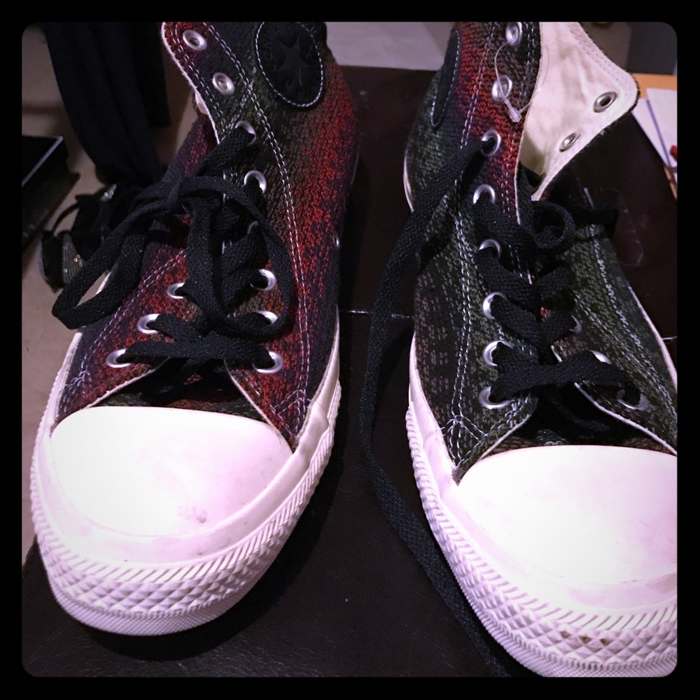 Tribal Print Converses