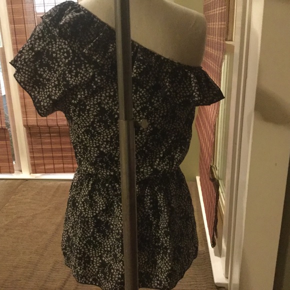 Rumors one shoulder Blouse - Picture 2 of 3