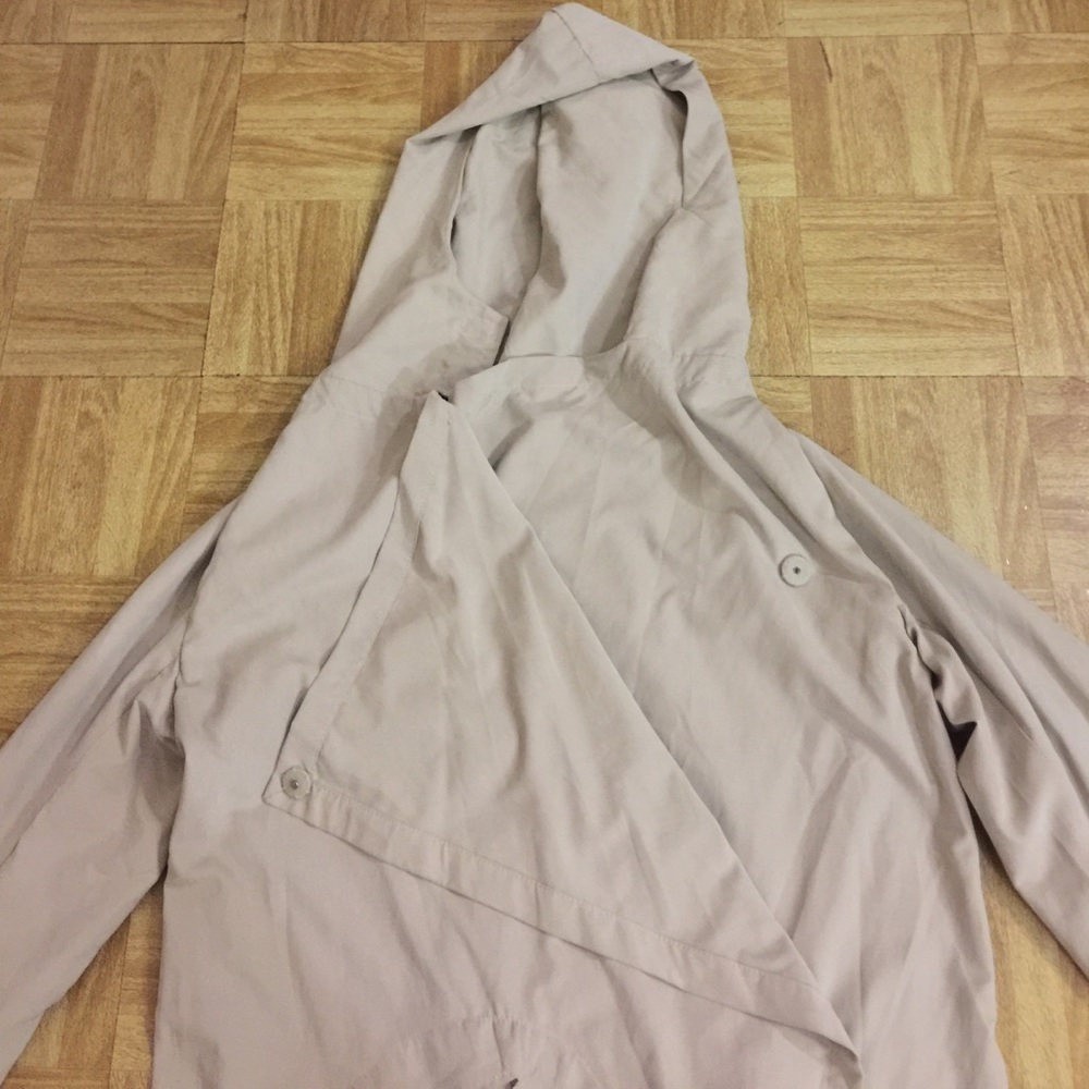 Light Jacket - image 2