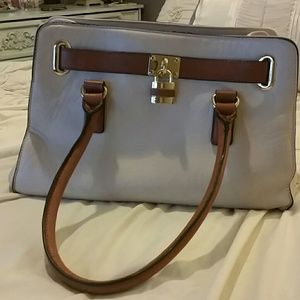 Charming Charlies Purse