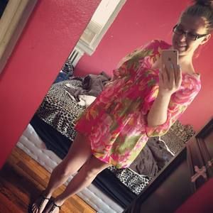 Meet your Posher, Julia