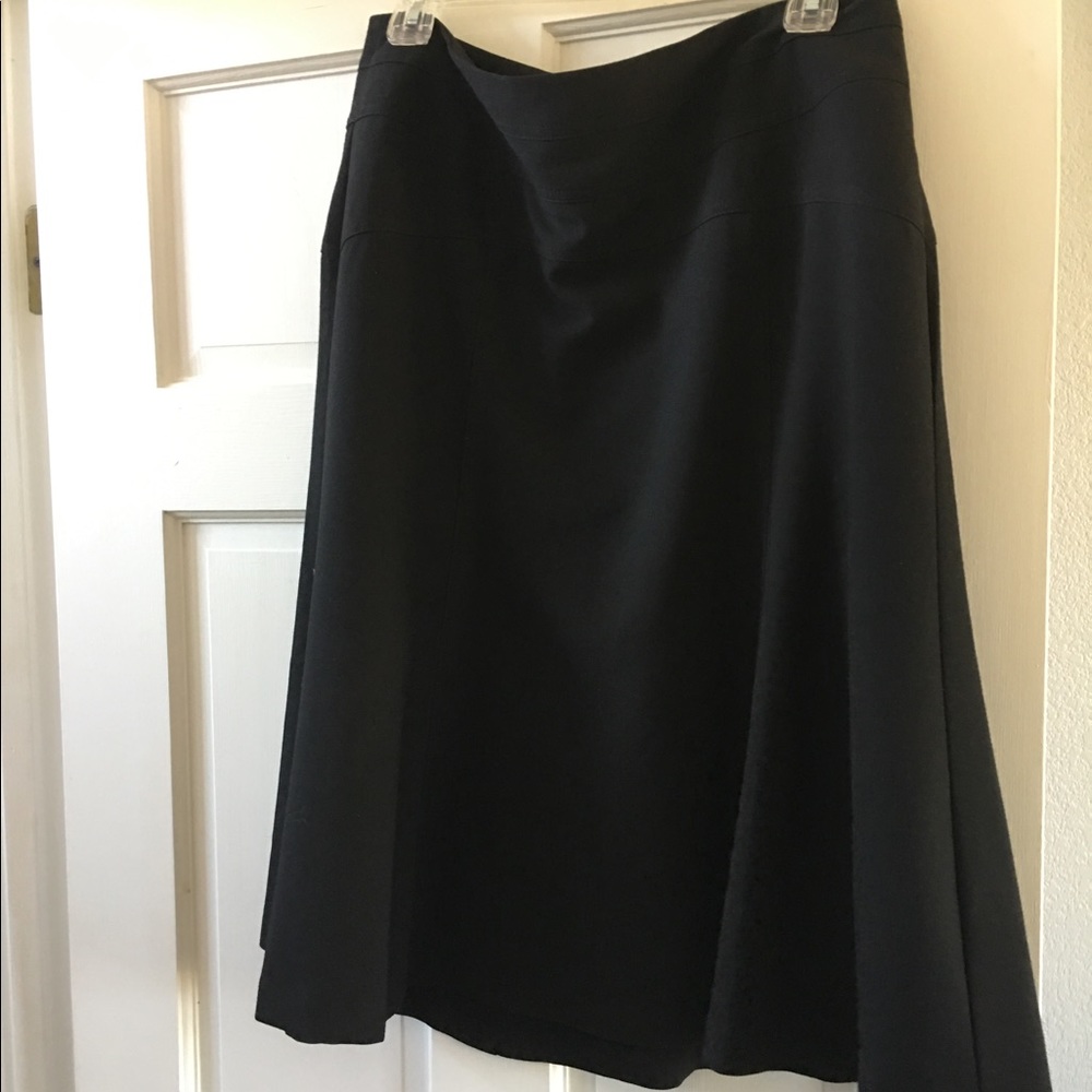 Black skirt