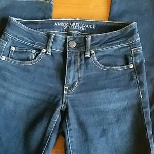 American Eagle Straight Leg Jeans