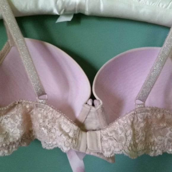 Bra - Picture 2 of 6