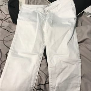 Guess capris