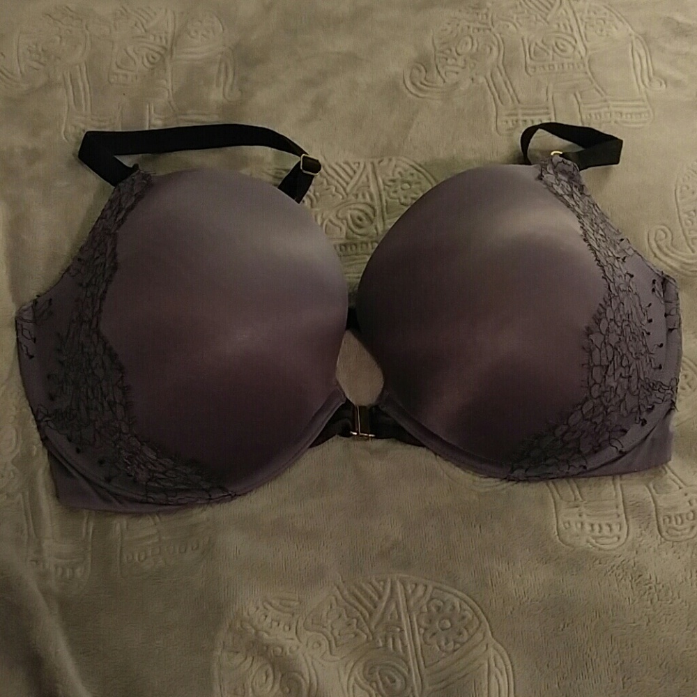 Victoria's secret bra