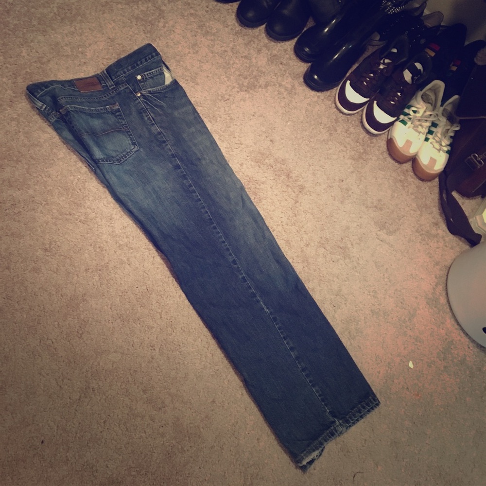 Good condition used blue jeans 34W 30L