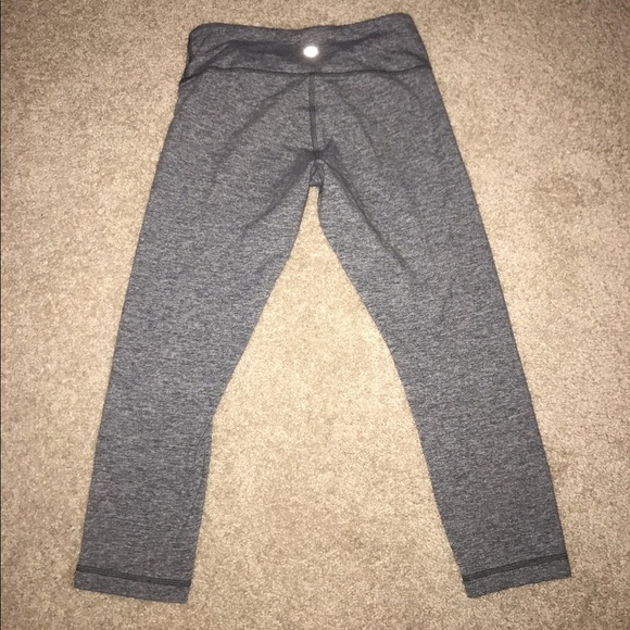 Lululemon gray leggings - Picture 2 of 2