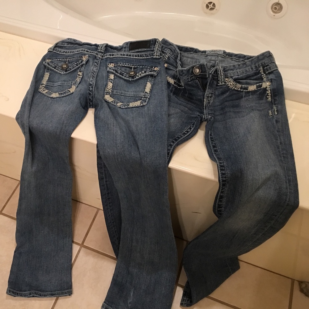 Jeans