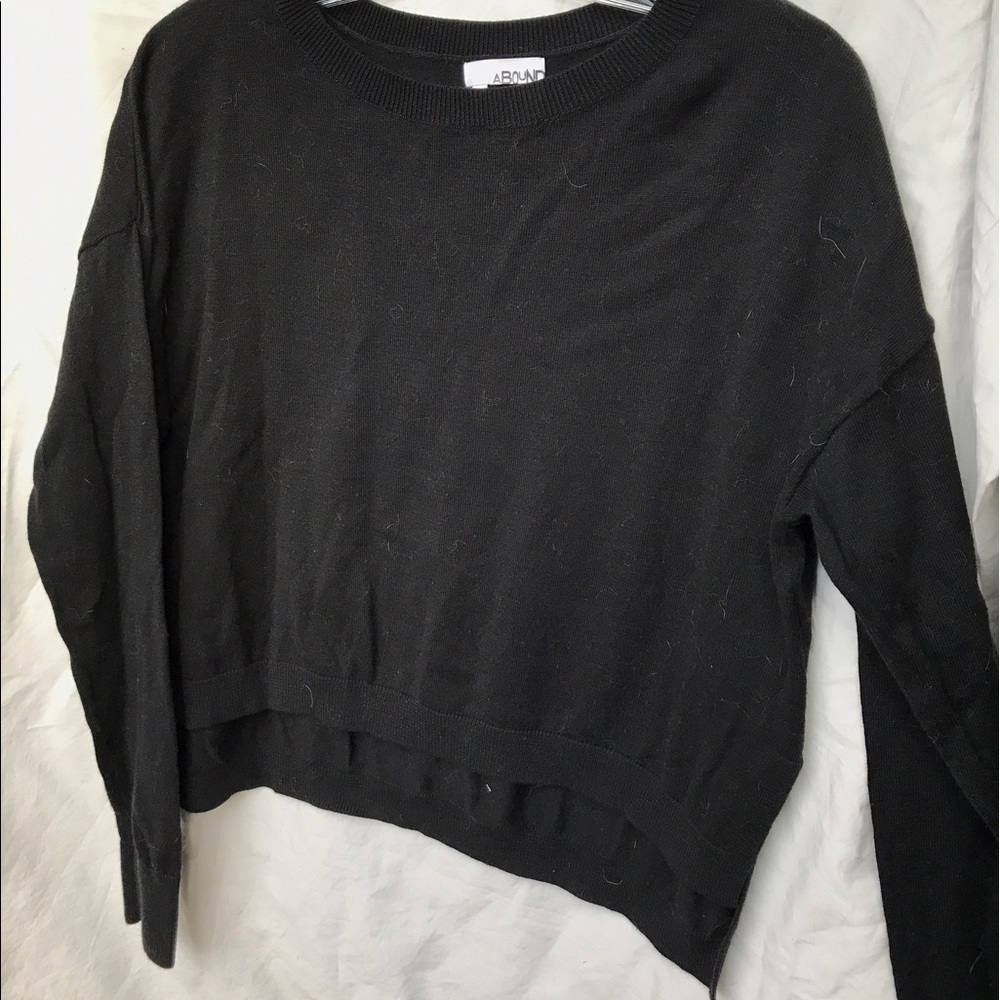 NWOT Black Crop Sweater