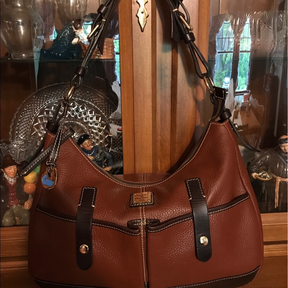 Dooney & Bourke Safari Hobo XL like new