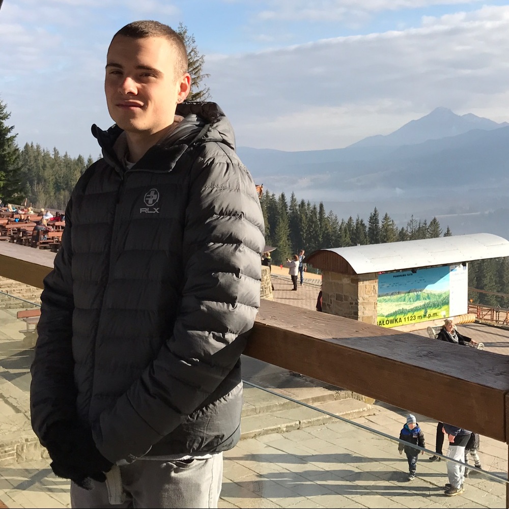 Meet your Posher, Martin