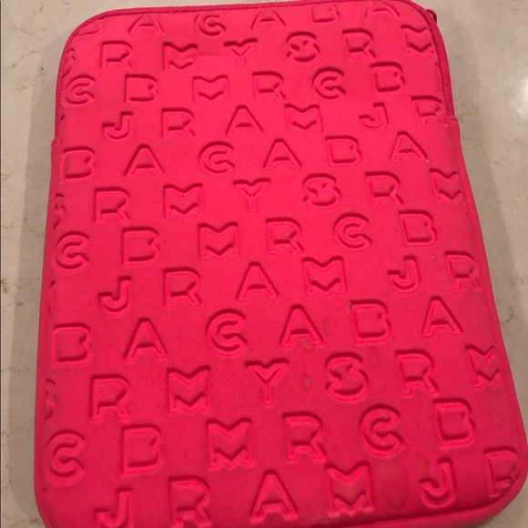 Marc Jacobs iPad Case - Picture 3 of 3