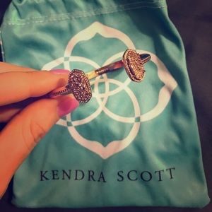 kenda Scott Rosegold bracelet