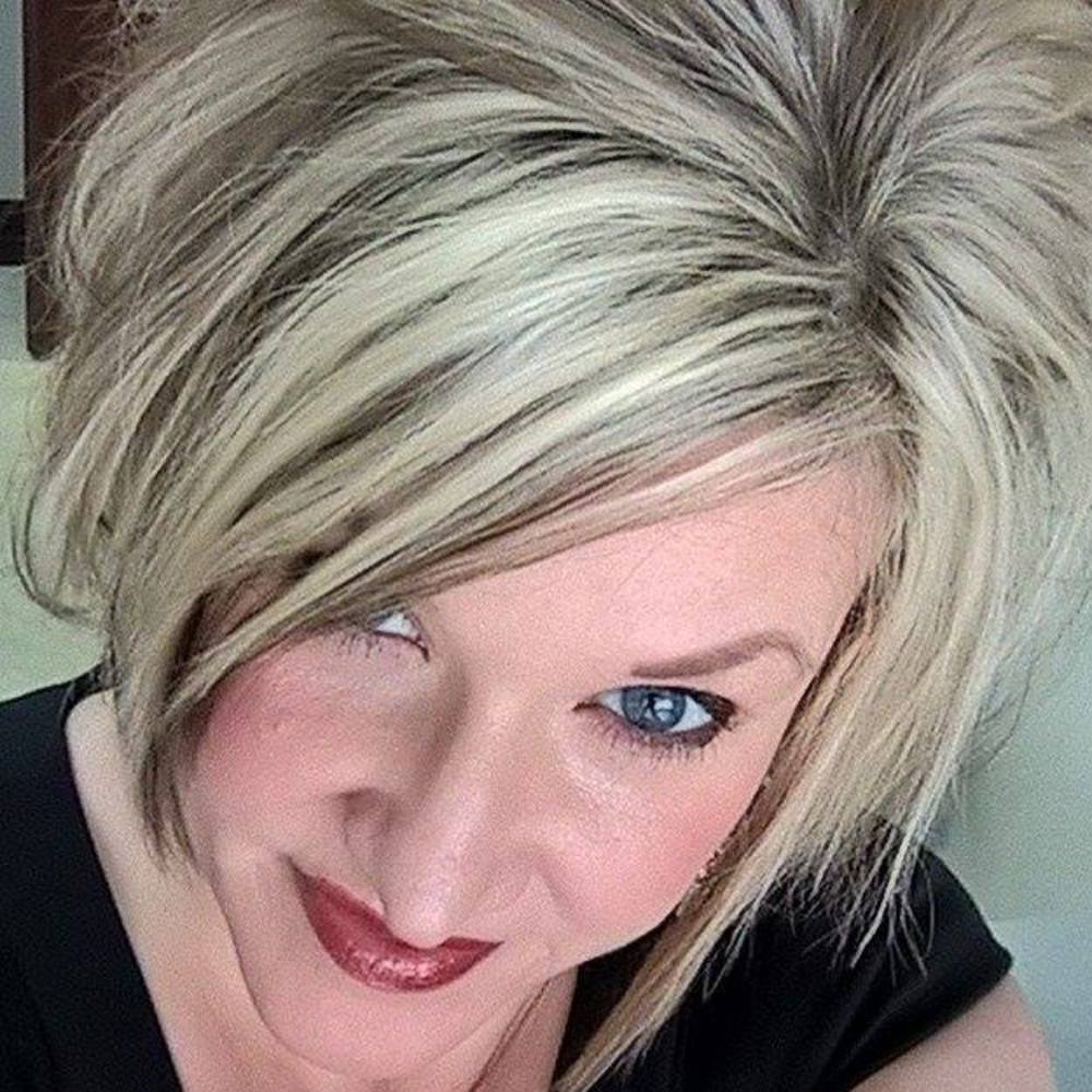 Meet your Posher, Kelly