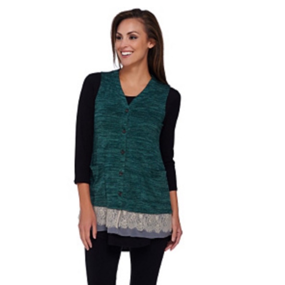 LOGO sweater knit vest w/ lace & chiffon hem