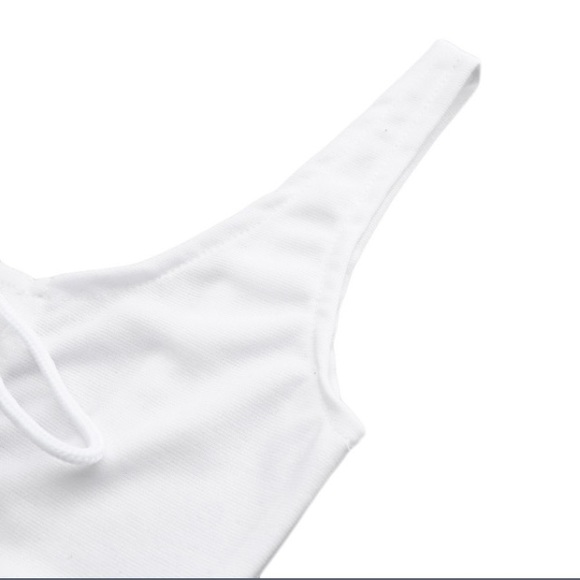 White Lace Up Front Bathing-suit - Picture 5 of 7