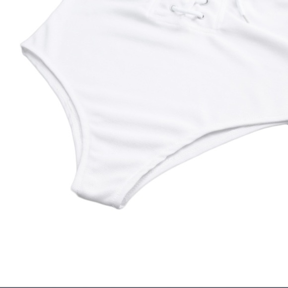 White Lace Up Front Bathing-suit - Picture 6 of 7