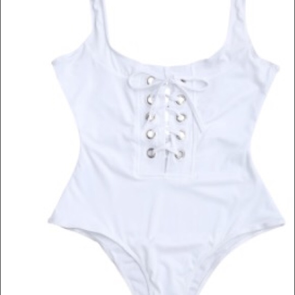 White Lace Up Front Bathing-suit - Picture 7 of 7