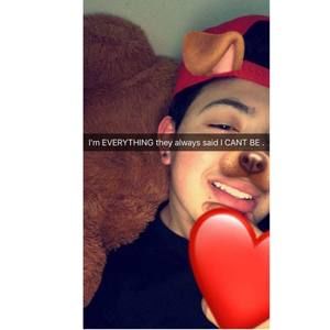 Meet your Posher, Genaro