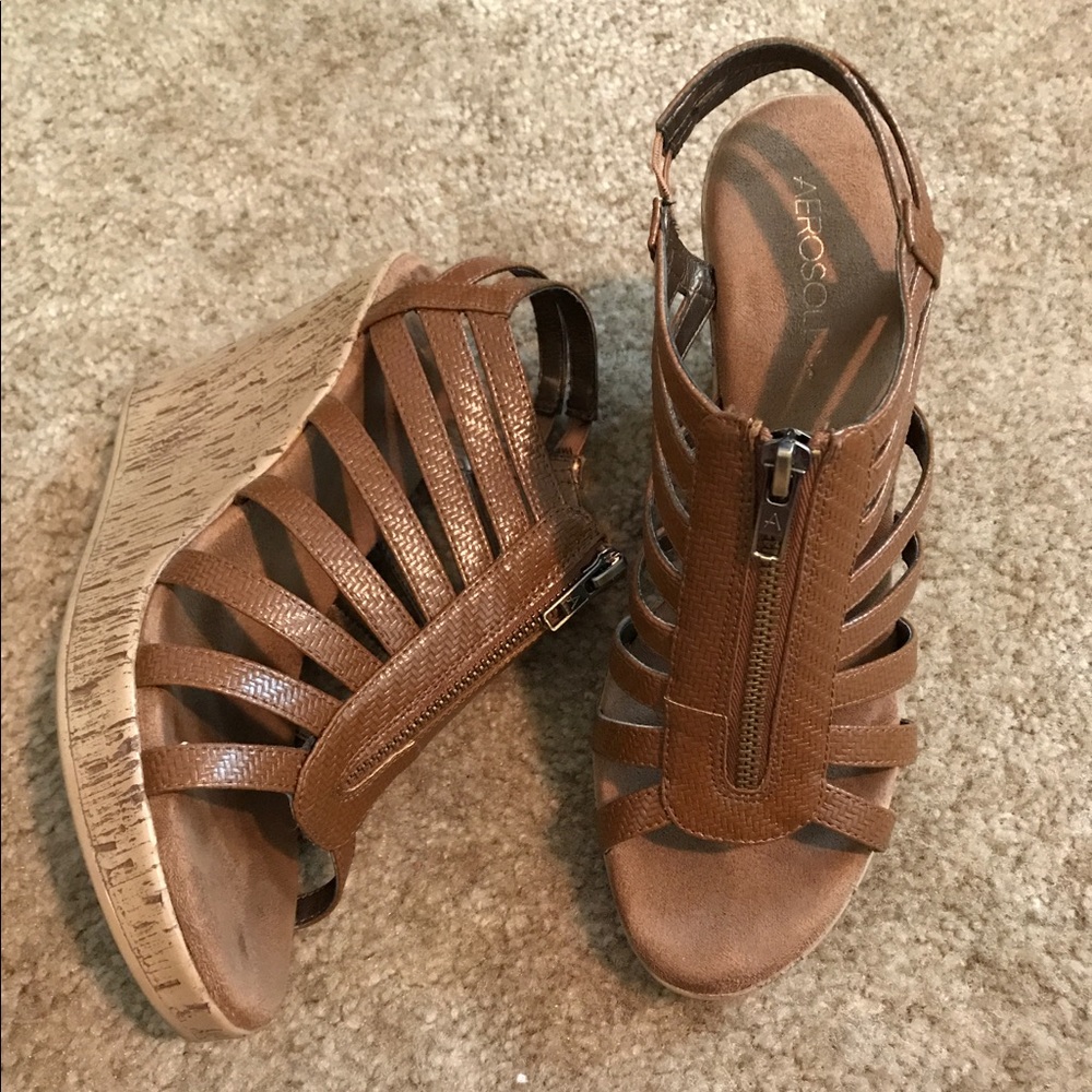 Brown Size 8.5, Aerosole Track Star Wedges